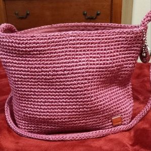 Sak, small pink purse.